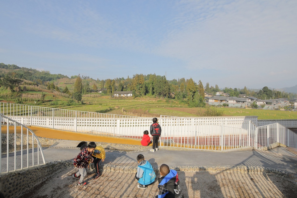 daping village kindergarten china by atelier y