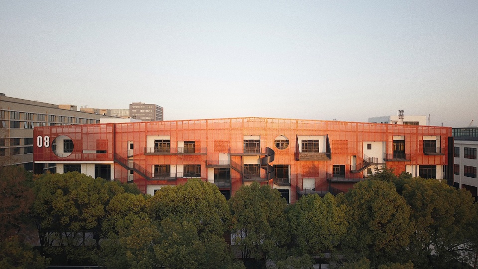 Vi PARK WALL MAZE XINGDESIGN