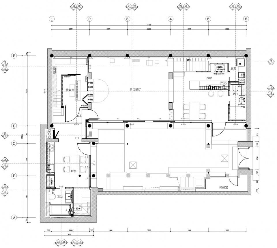 shiyuan by days in yard workshop