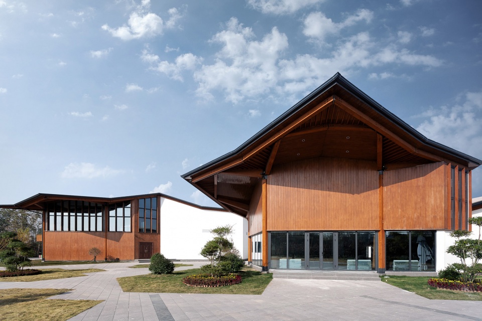 Shangdong Yangxin Pear Tourist Centre Shanghai Green Architects
