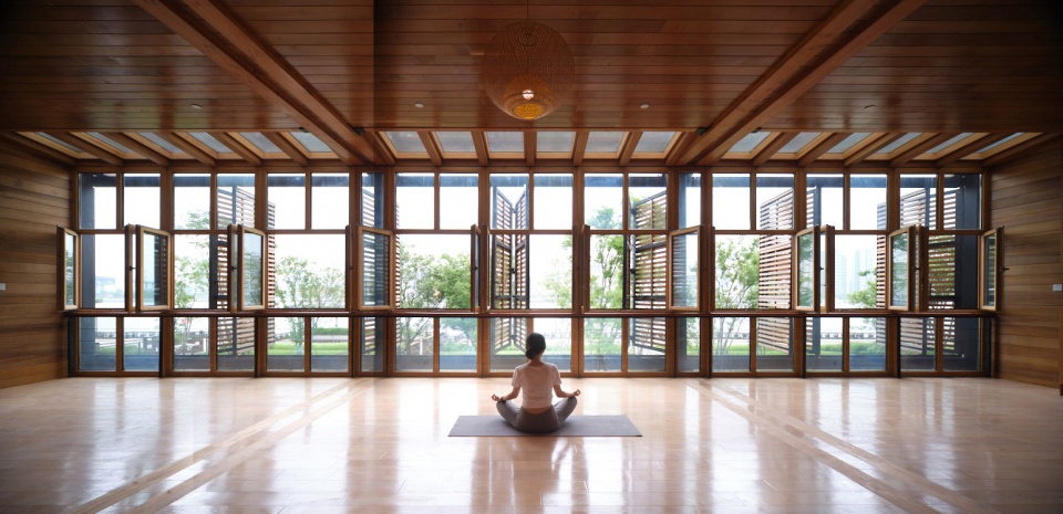 Ren Ren Exhibition Hall Original Design Studio