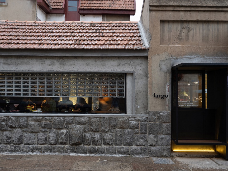 largo ning yang road shop renovation china by atelier waterside