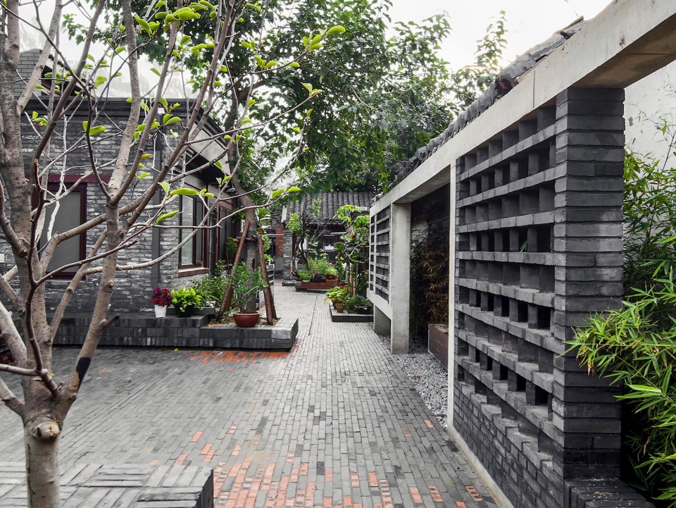 Renovation of No.16 No.18 and No.20 Quads in Yu’er Hutong URBANUS