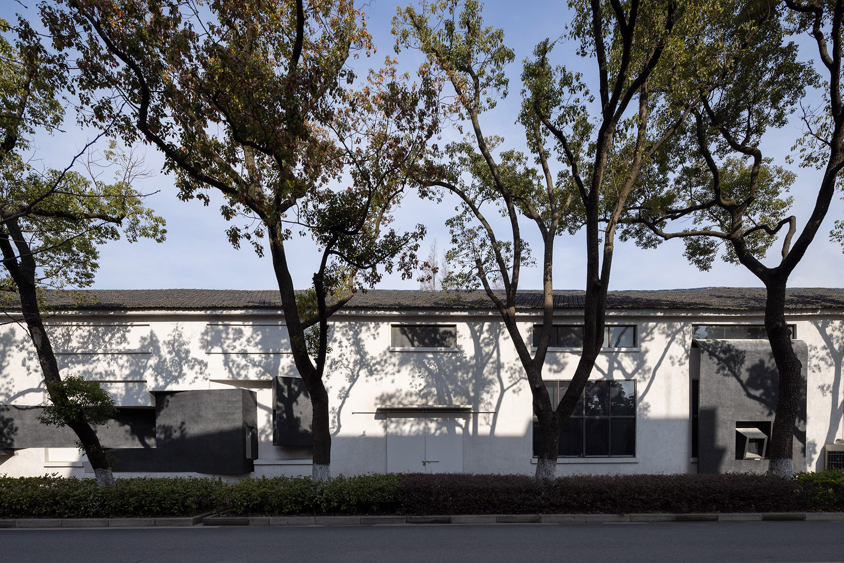 doozy access art gallery shanghai by far workshop