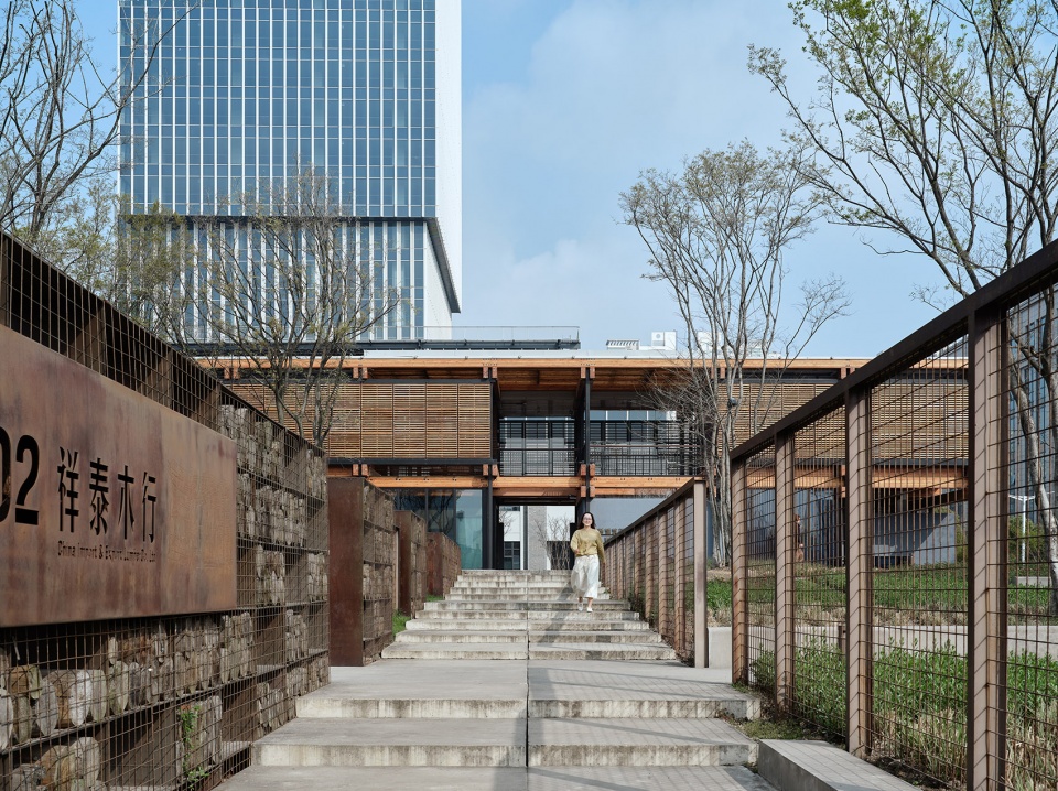 Ren Ren Exhibition Hall Original Design Studio