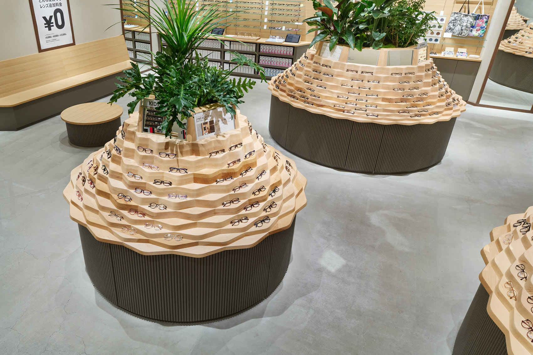 jins namba parks japan by kompas