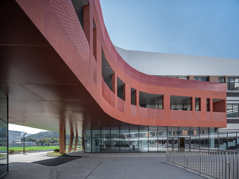 Beizhai Central Primary School WAT Studio