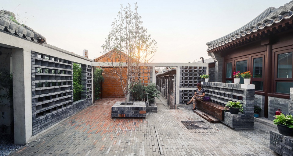 Renovation of No.16 No.18 and No.20 Quads in Yu’er Hutong URBANUS
