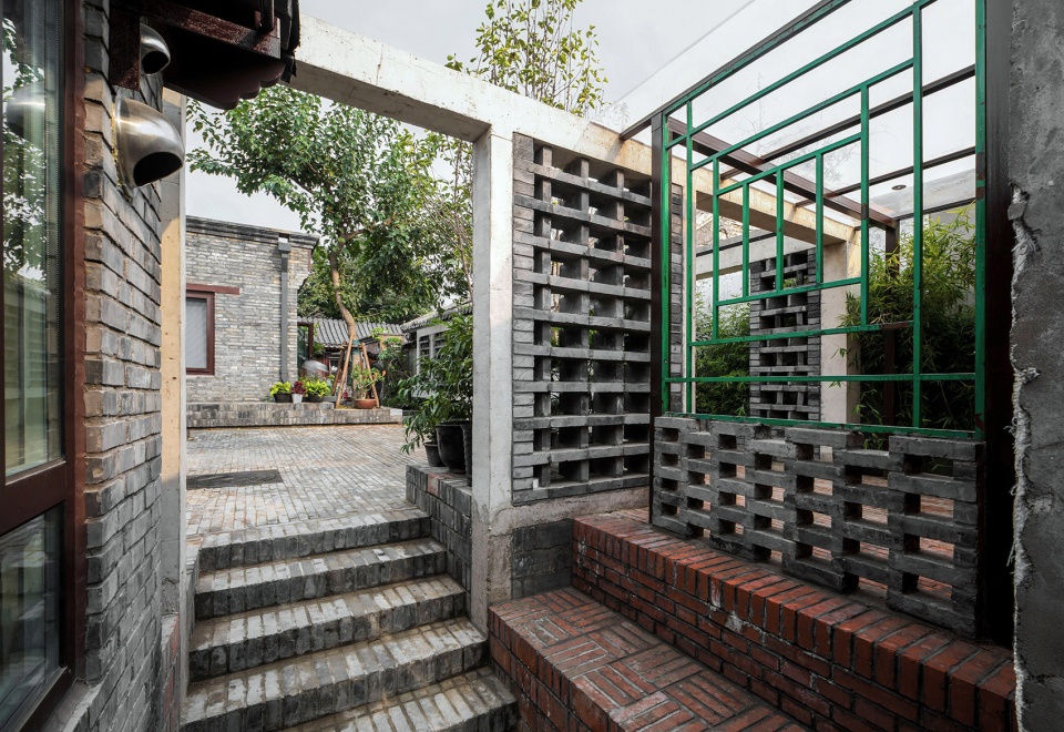 Renovation of No.16 No.18 and No.20 Quads in Yu’er Hutong URBANUS