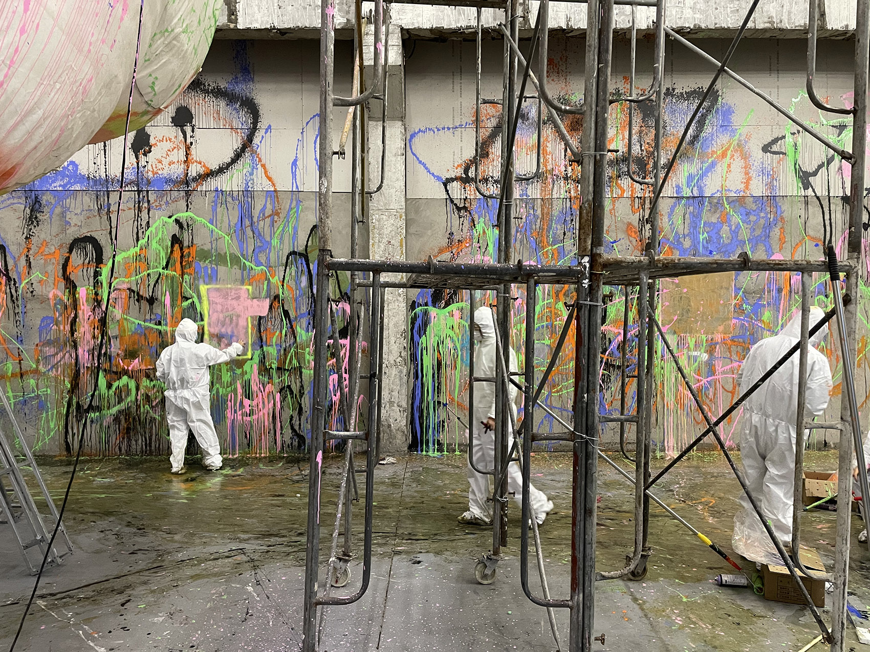 doozy access art gallery shanghai by far workshop