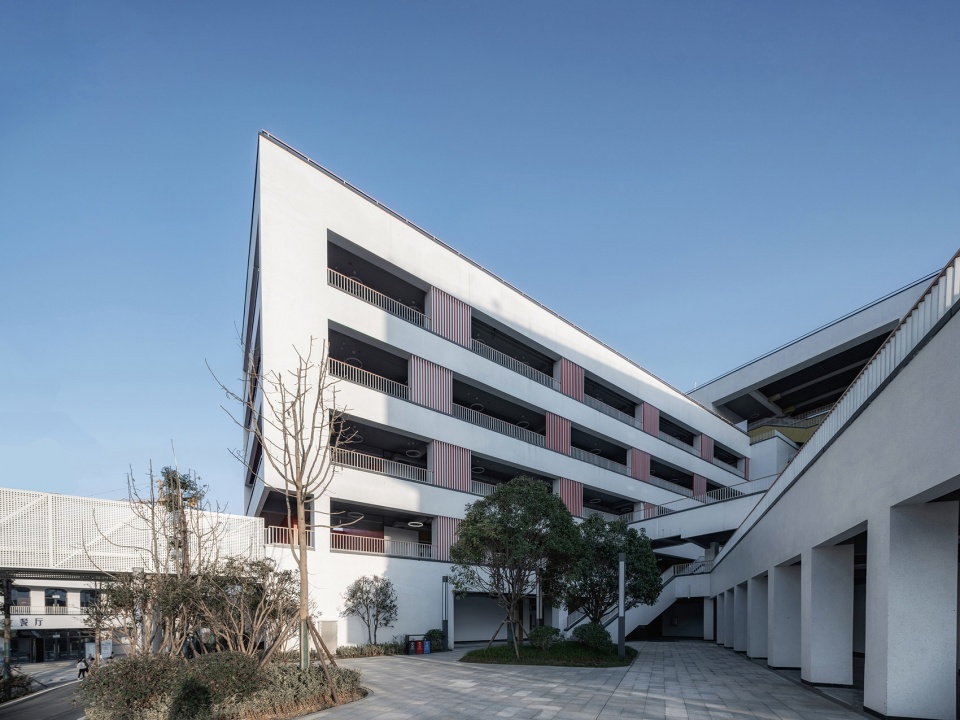 Xiangjun Lide School BPD