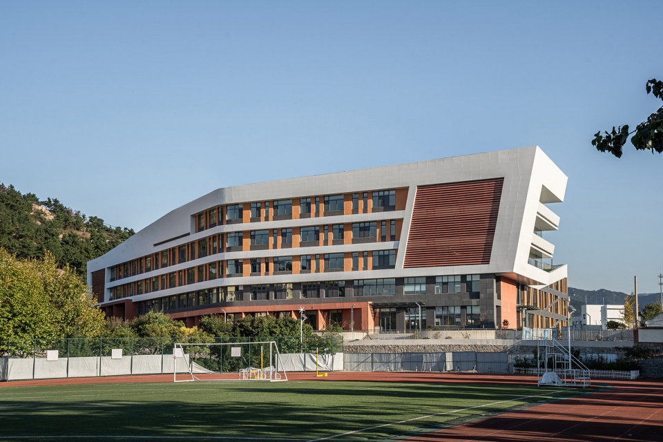 Beizhai Central Primary School WAT Studio