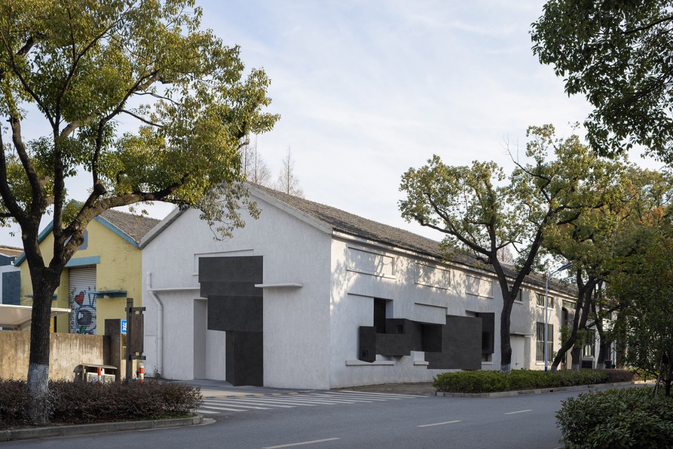 doozy access art gallery shanghai by far workshop