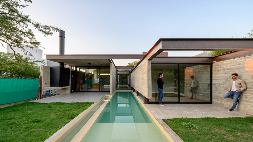 Raw Housing Iase Arquitectos
