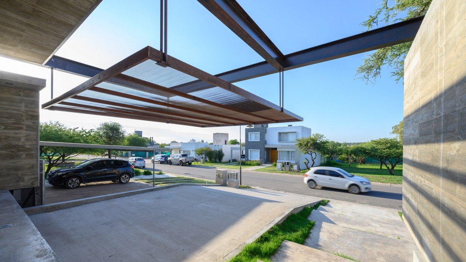 Raw Housing Iase Arquitectos