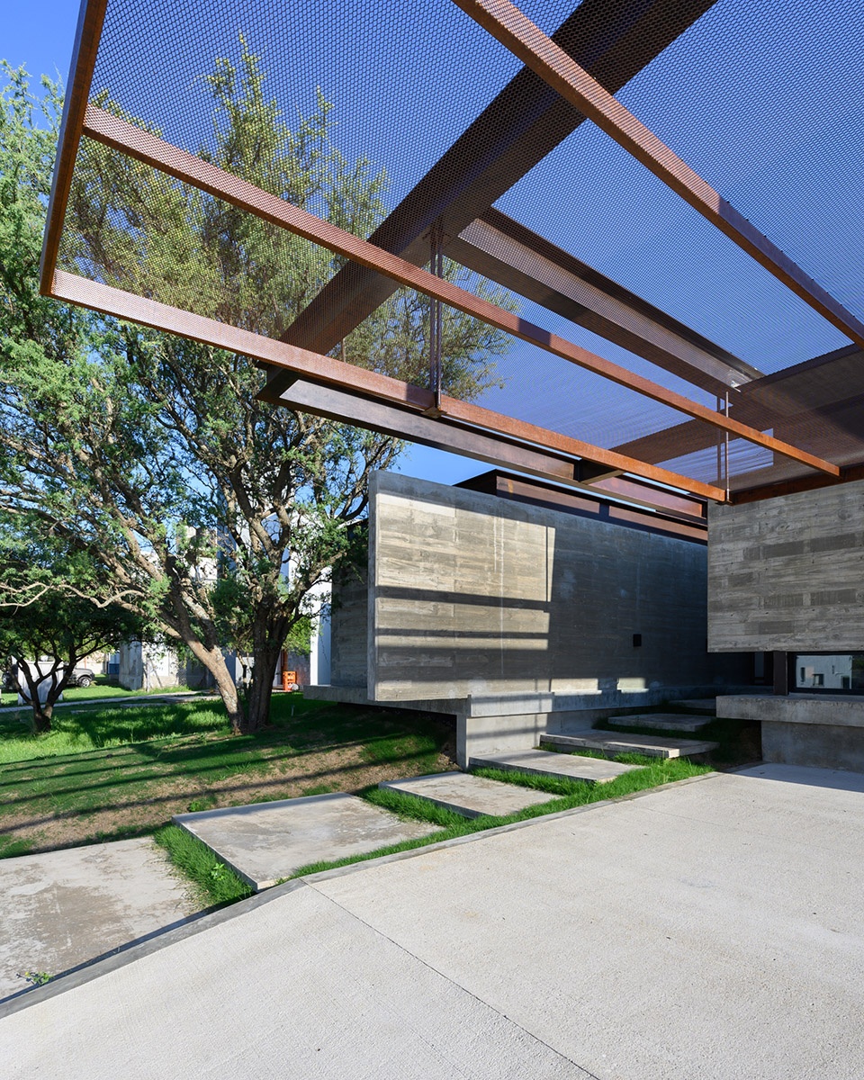 Raw Housing Iase Arquitectos
