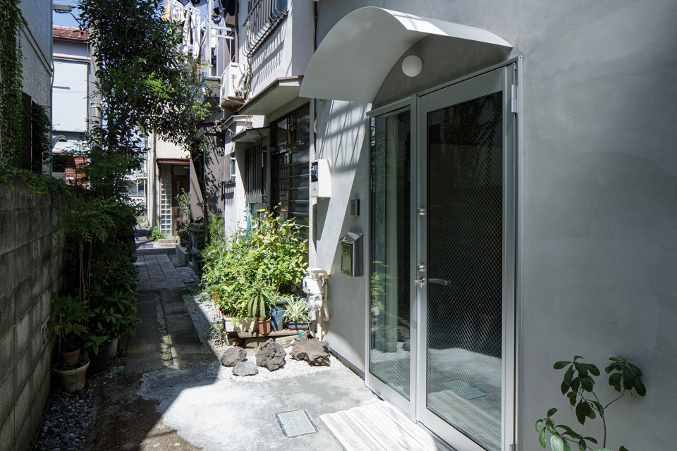 megurohoncho house by roovice