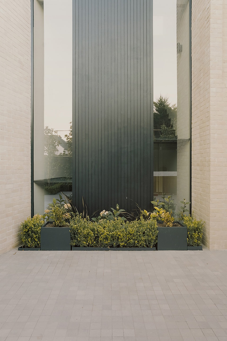 Claygate House by Alexander Martin Architects