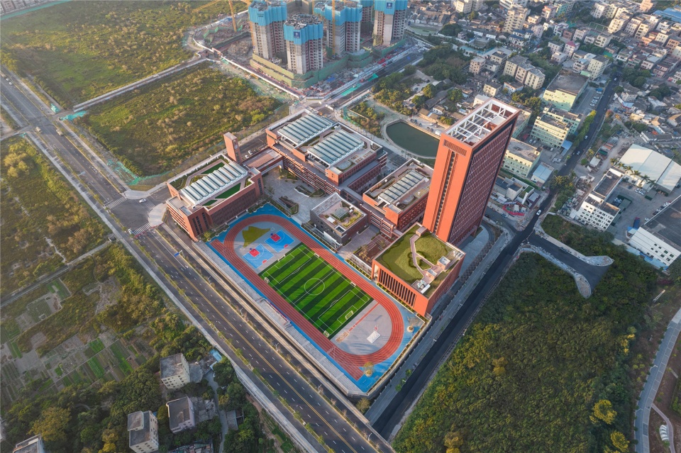 SMS Pingshan Innovation school China by CMAD Architects