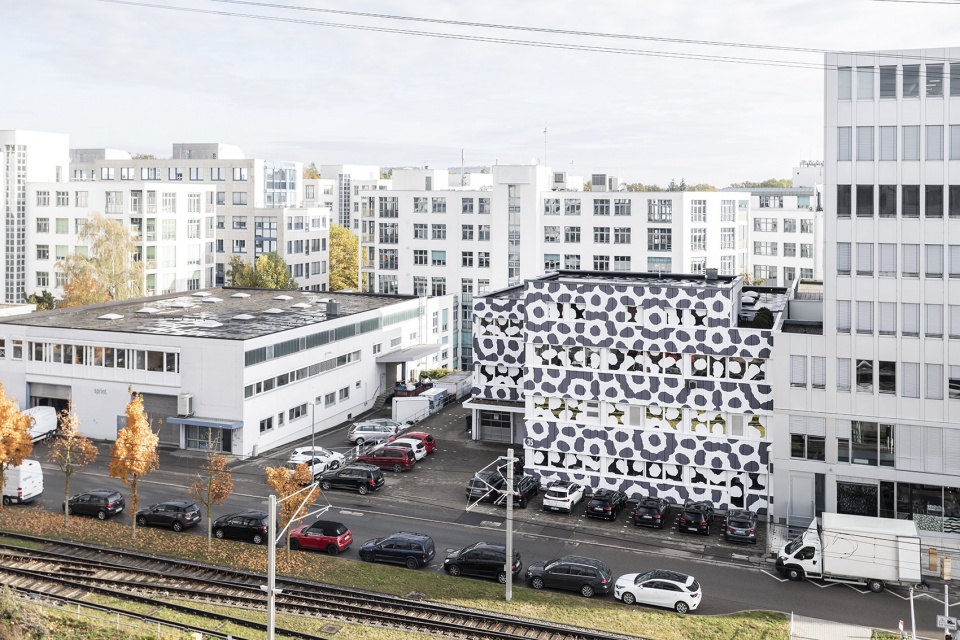 facade intervention of sw35 by j mayer h
