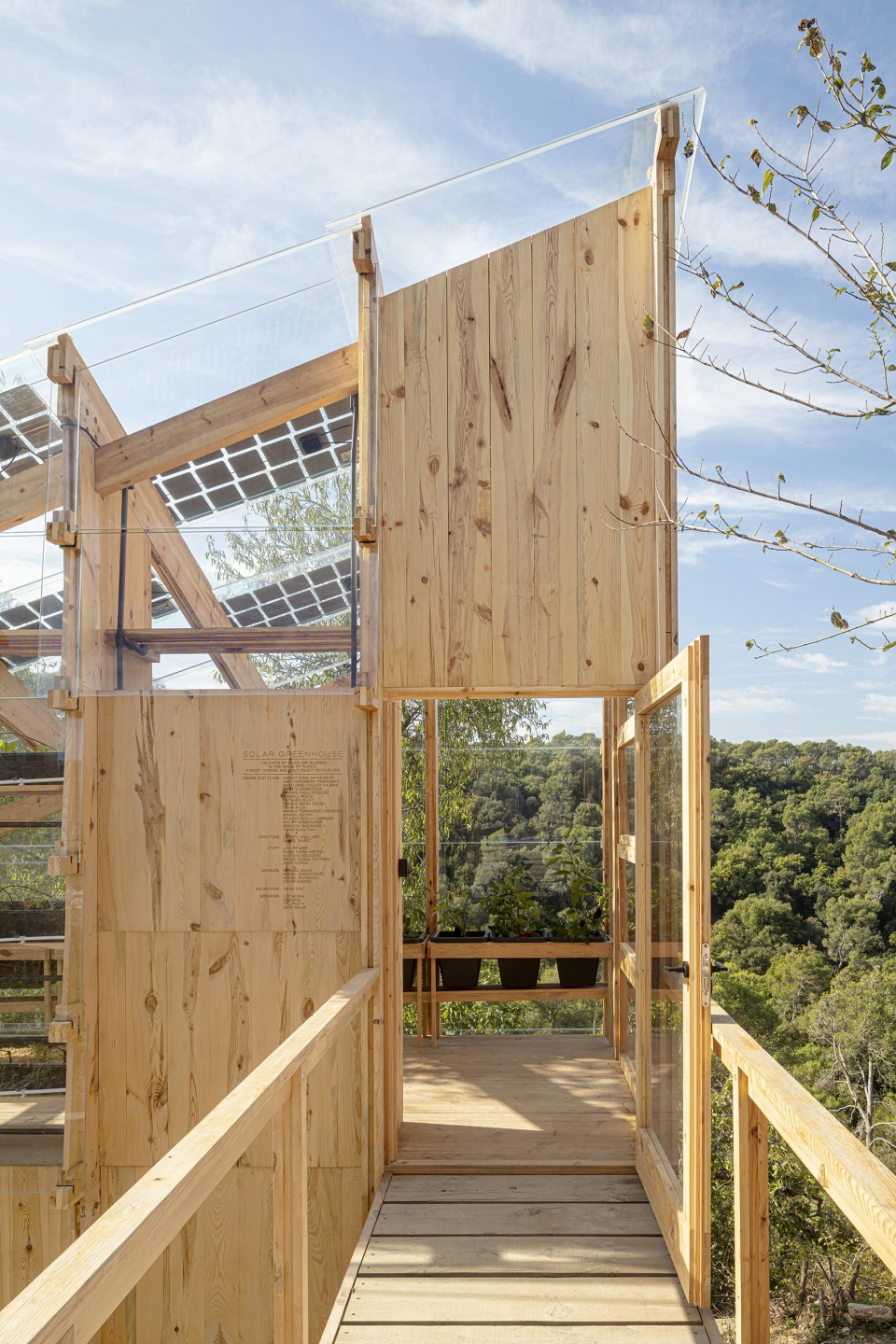 solar greenhouse by iaac