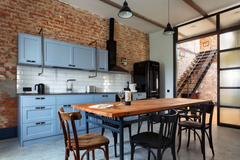 apartment near tbilisi state conservatoire by ns studio