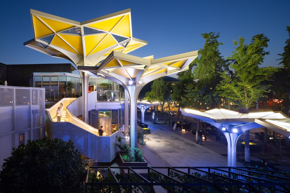 YinXing Li Culture themed Commercial Street Design China by SEU A A Design Studio