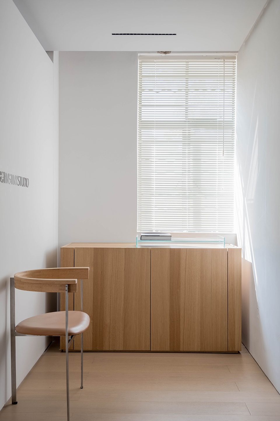 instinkstudio office china by instinkstudio