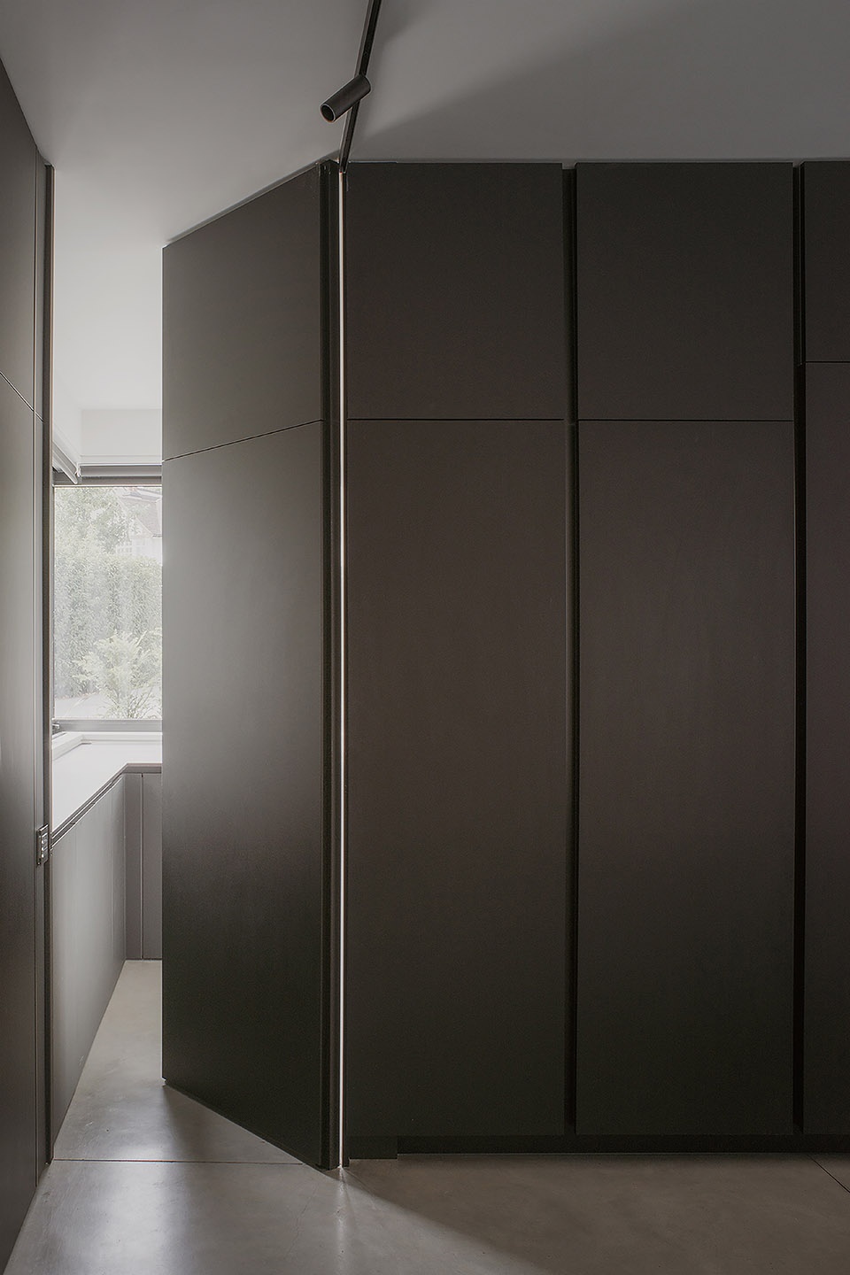 Claygate House by Alexander Martin Architects