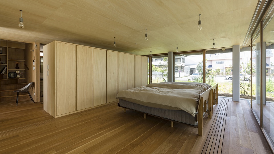 castle house by tezuka architects