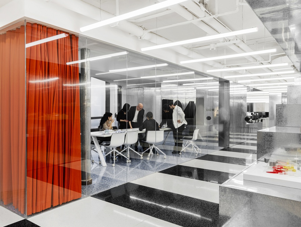 clou beijing office by clou