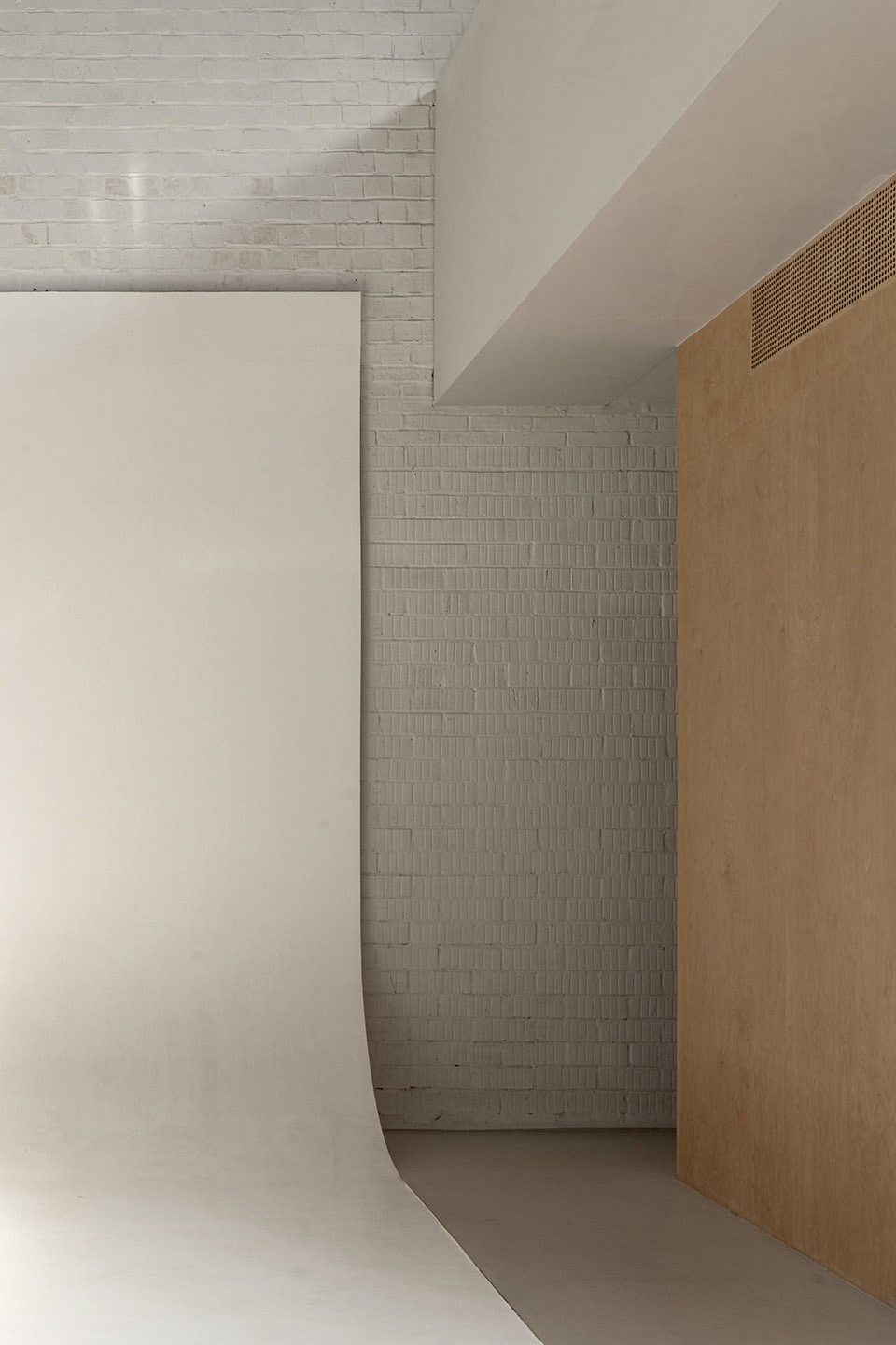 HNS photography studio China by Muhhe Studio ADINJU