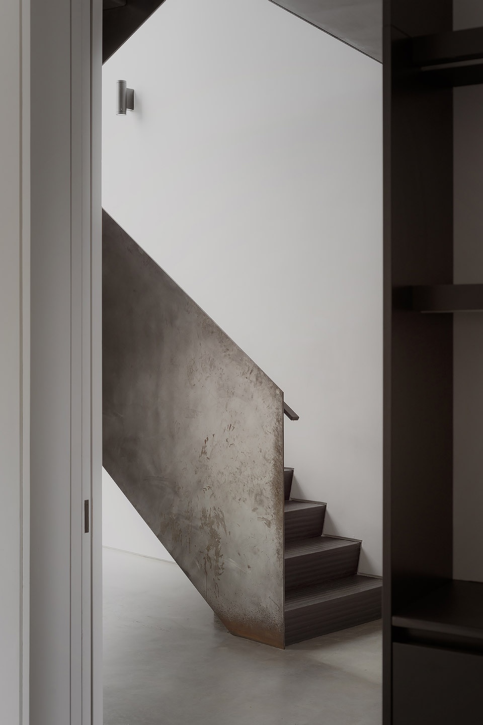 Claygate House by Alexander Martin Architects