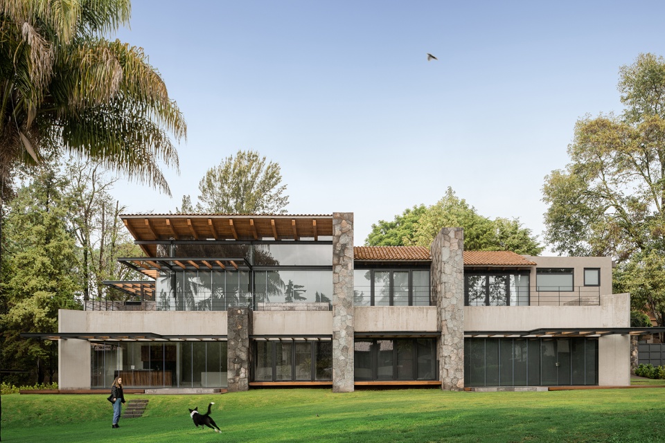 avandaro 333 by zozaya arquitectos