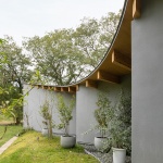 山脊接待站，日本 / Takashige Yamashita Office