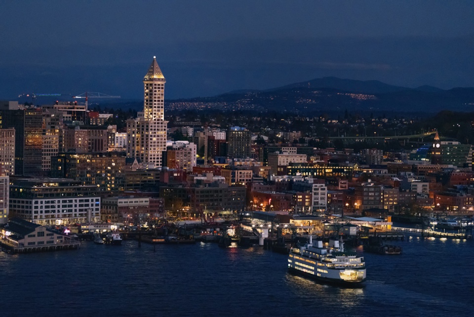 the penthouse at smith tower by graham baba architects