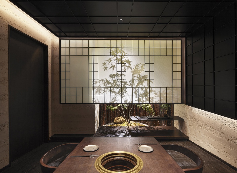 DAIMUYAKINIKU China by okamoto deguchi design