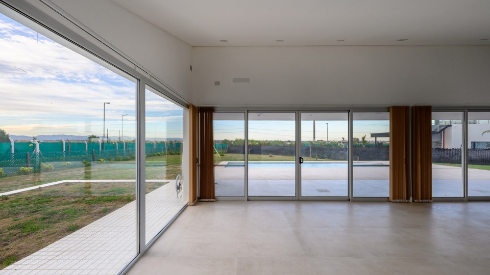 Genaro House by s estudio