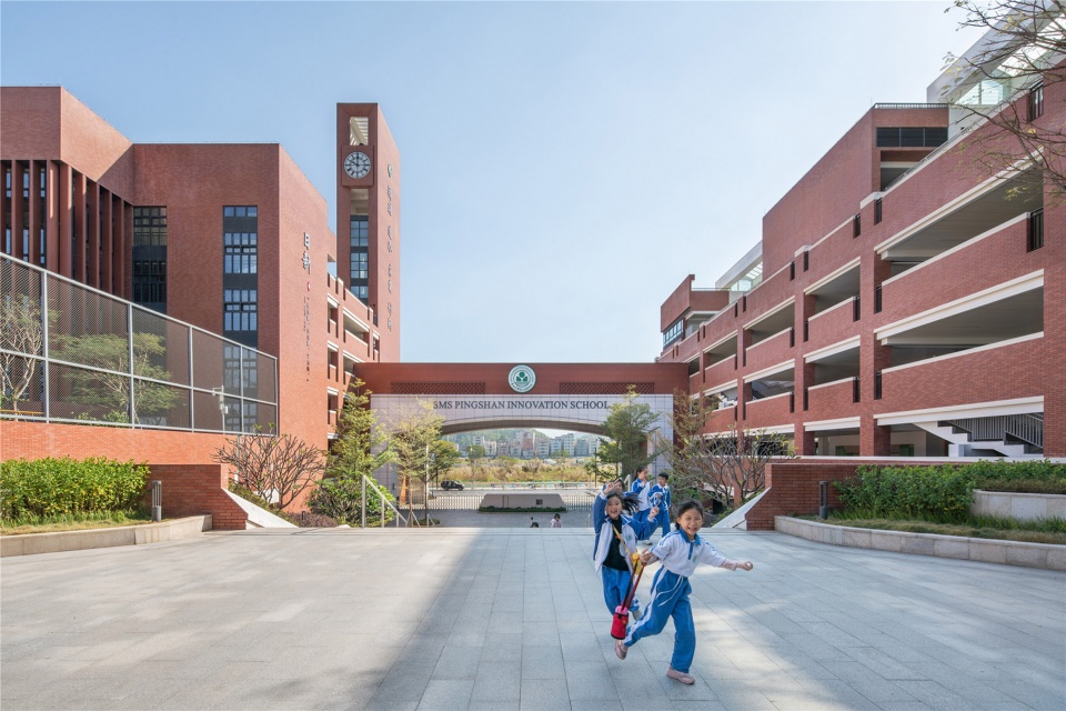 SMS Pingshan Innovation school China by CMAD Architects