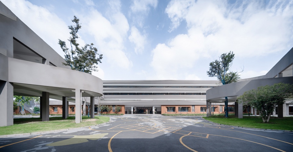 Southwest Elementary School China by MINAX Architects