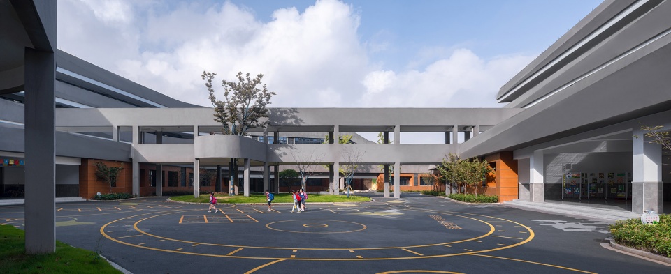 Southwest Elementary School China by MINAX Architects