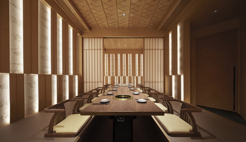DAIMUYAKINIKU China by okamoto deguchi design