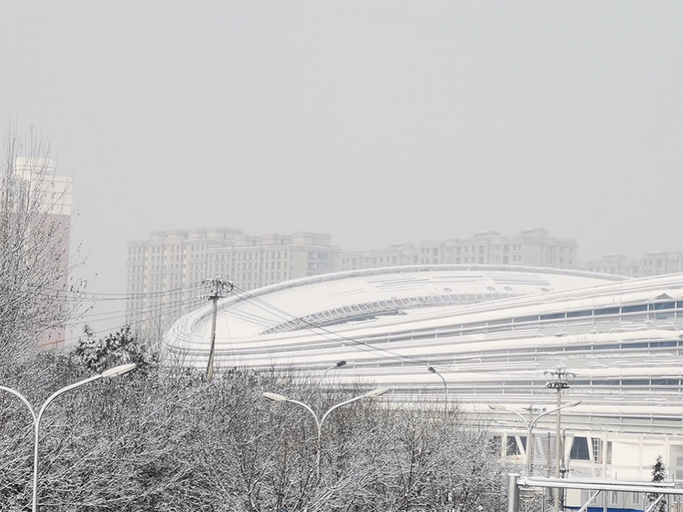 the ice ribbon the national speed skating oval china by populous