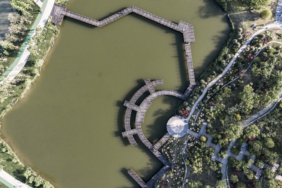 yangzhou canal sanwan scenic area china by igreendesign