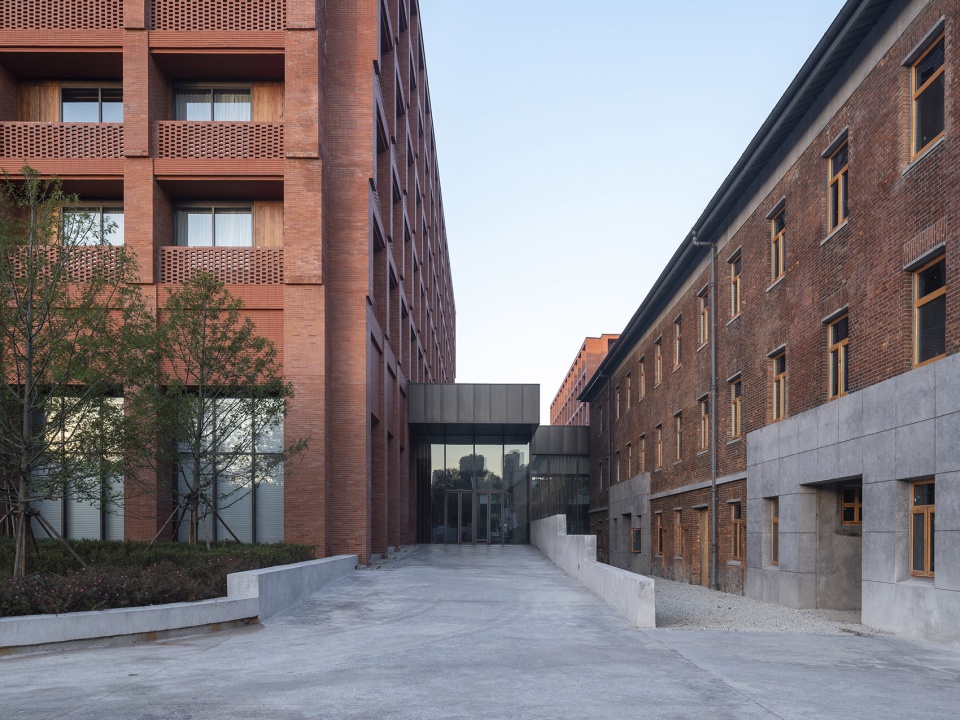 ceramic art avenue taoxichuan by david chipperfield architects