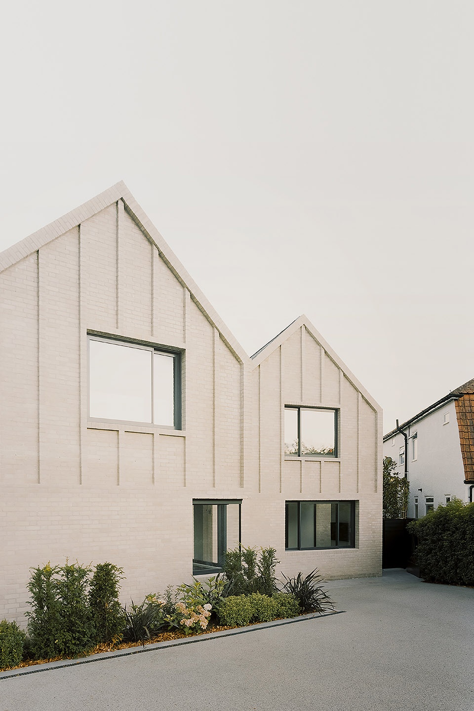 Claygate House by Alexander Martin Architects