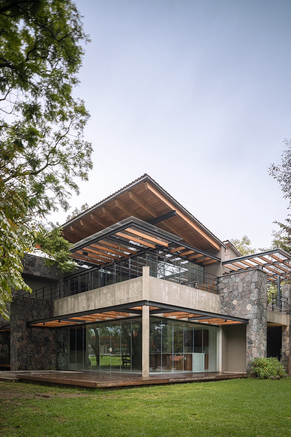 avandaro 333 by zozaya arquitectos