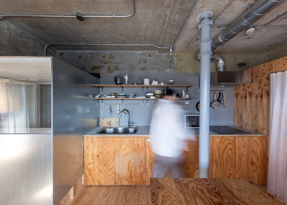 csteel apartment by yutarou ohta