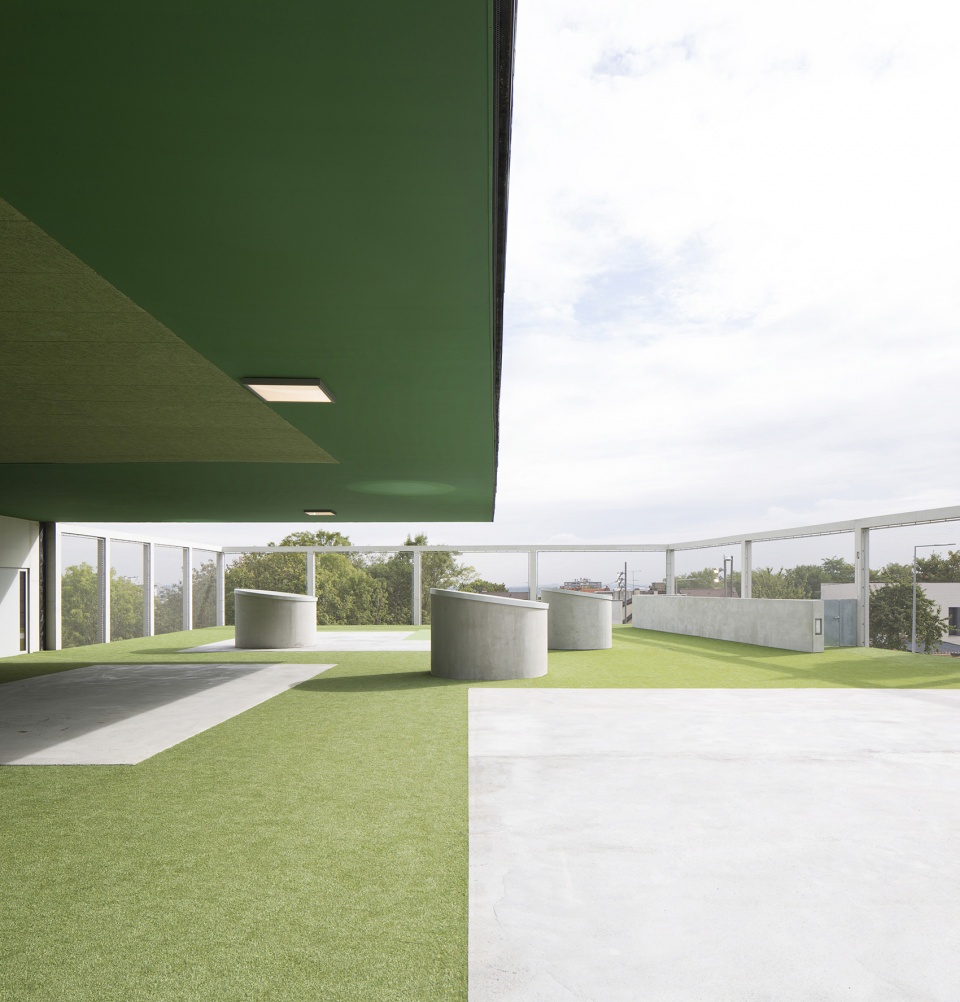 simone veil group of schools in villejuif by dominique coulon associes