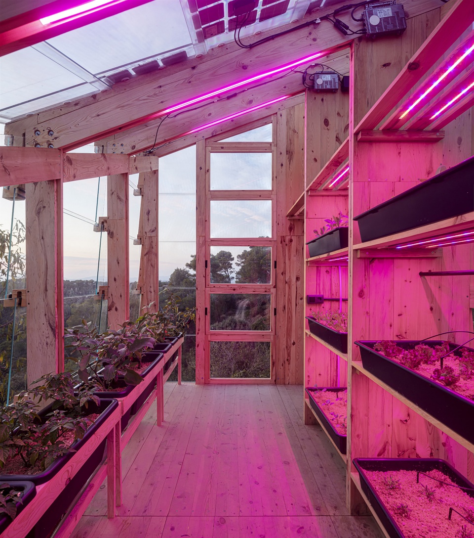 solar greenhouse by iaac